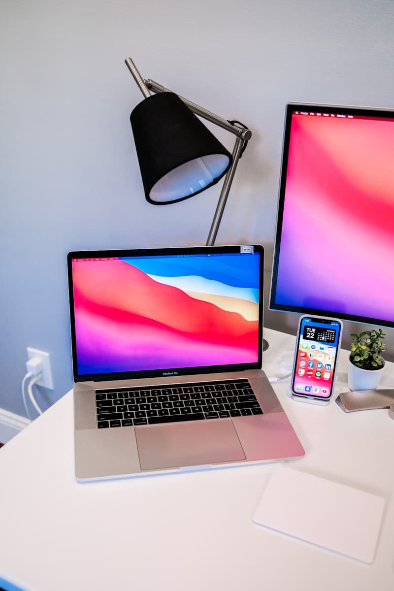 Apple 70W USB-C Power Adapter